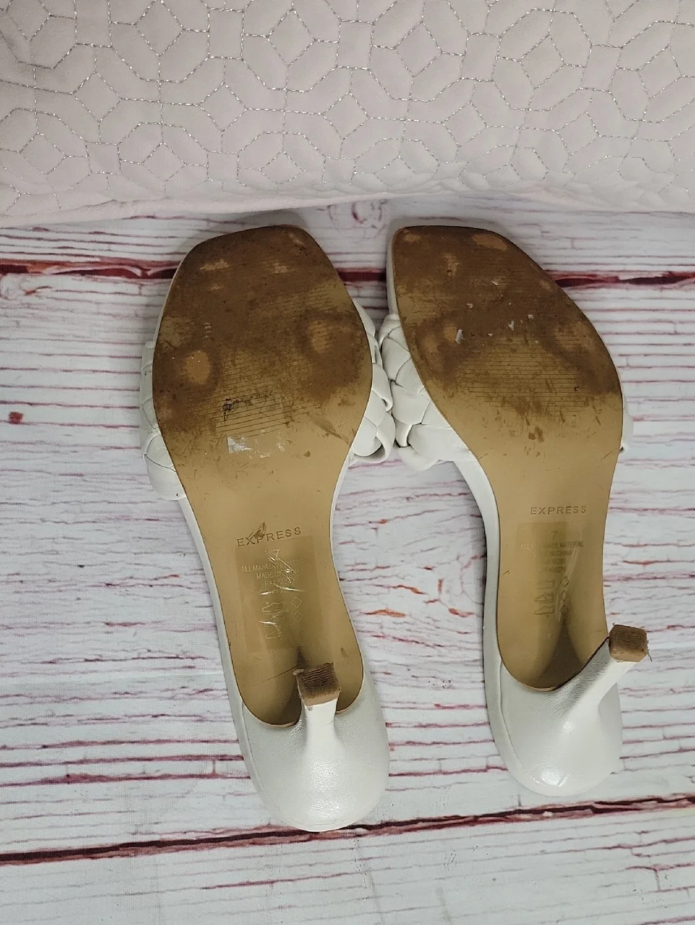 Express Cream Woven Slides Size 7